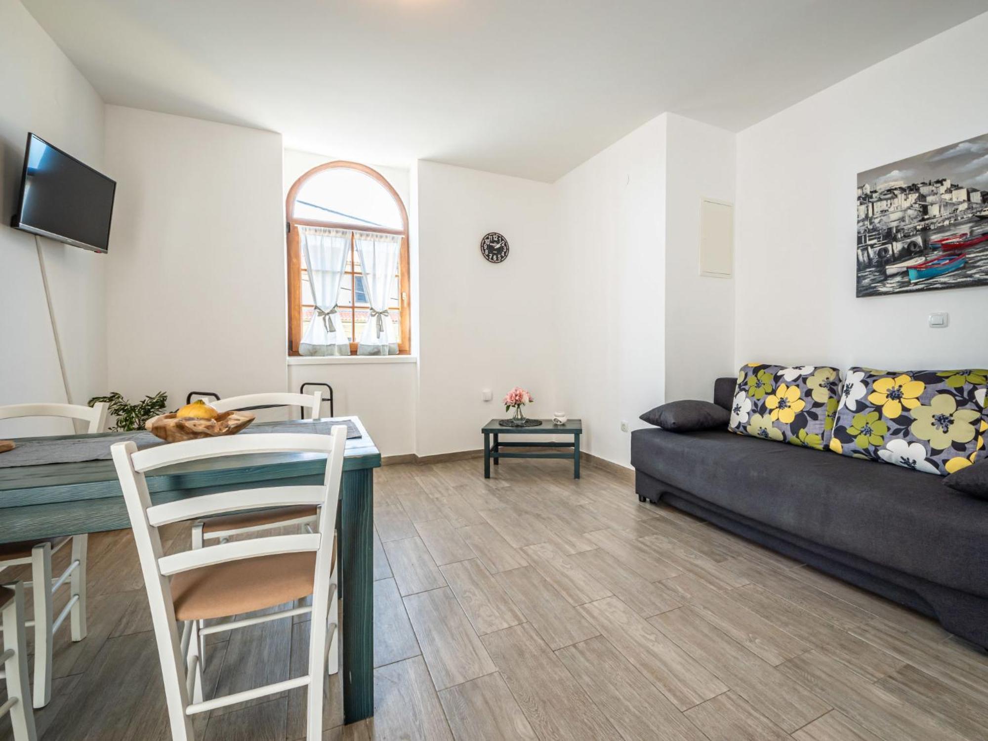 סווטי יוראי Apartment Val-4 By Interhome מראה חיצוני תמונה